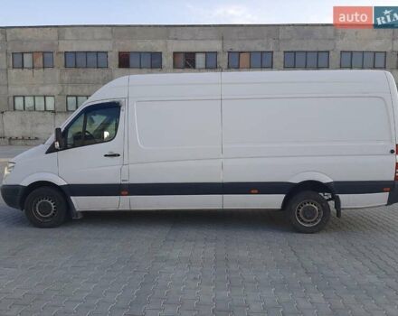 Білий Мерседес Sprinter, об'ємом двигуна 2.14 л та пробігом 700 тис. км за 12000 $, фото 5 на Automoto.ua