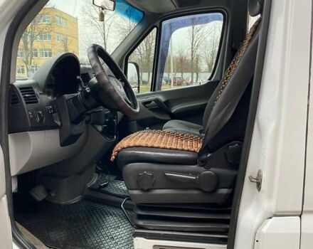 Белый Мерседес Sprinter, объемом двигателя 2.2 л и пробегом 560 тыс. км за 14780 $, фото 9 на Automoto.ua