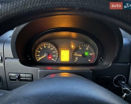 Белый Мерседес Sprinter, объемом двигателя 2.15 л и пробегом 530 тыс. км за 16500 $, фото 10 на Automoto.ua