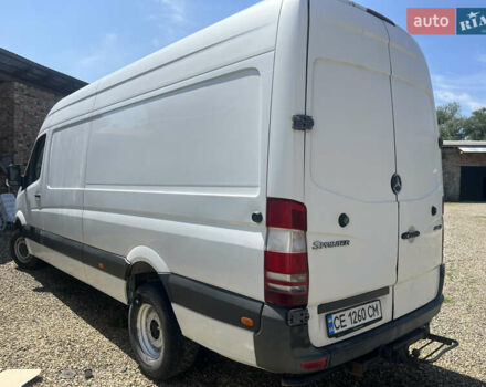 Белый Мерседес Sprinter, объемом двигателя 2.14 л и пробегом 450 тыс. км за 16368 $, фото 7 на Automoto.ua