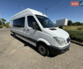 Белый Мерседес Sprinter, объемом двигателя 2.99 л и пробегом 324 тыс. км за 17500 $, фото 2 на Automoto.ua