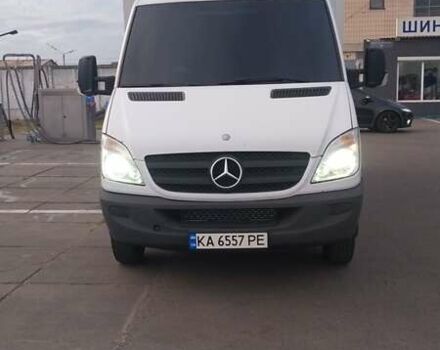 Белый Мерседес Sprinter, объемом двигателя 2.15 л и пробегом 277 тыс. км за 23800 $, фото 9 на Automoto.ua