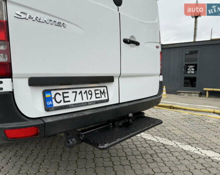 Белый Мерседес Sprinter, объемом двигателя 2.99 л и пробегом 500 тыс. км за 29999 $, фото 7 на Automoto.ua