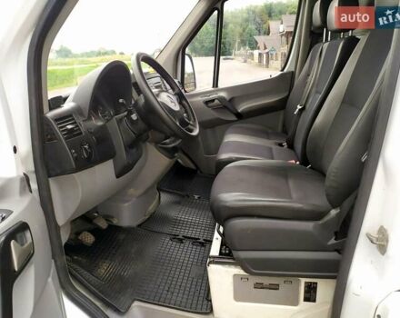 Белый Мерседес Sprinter, объемом двигателя 0 л и пробегом 174 тыс. км за 26550 $, фото 14 на Automoto.ua