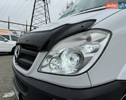 Белый Мерседес Sprinter, объемом двигателя 2.99 л и пробегом 500 тыс. км за 29999 $, фото 11 на Automoto.ua