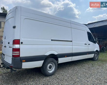 Белый Мерседес Sprinter, объемом двигателя 2.14 л и пробегом 450 тыс. км за 16368 $, фото 2 на Automoto.ua