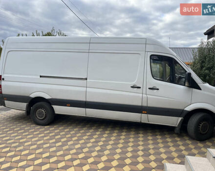 Белый Мерседес Sprinter, объемом двигателя 2.1 л и пробегом 303 тыс. км за 14999 $, фото 16 на Automoto.ua