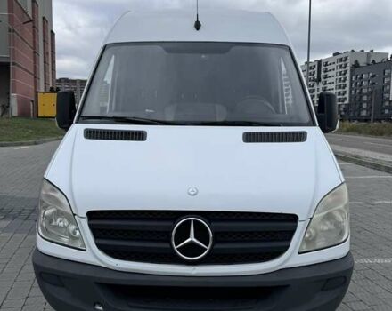 Белый Мерседес Sprinter, объемом двигателя 2.2 л и пробегом 300 тыс. км за 11100 $, фото 8 на Automoto.ua