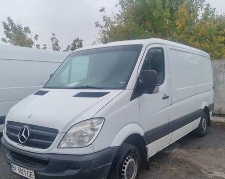 Белый Мерседес Sprinter, объемом двигателя 2.1 л и пробегом 475 тыс. км за 10500 $, фото 1 на Automoto.ua