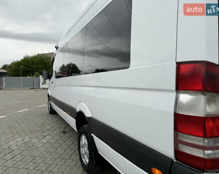Белый Мерседес Sprinter, объемом двигателя 2.99 л и пробегом 500 тыс. км за 29999 $, фото 9 на Automoto.ua