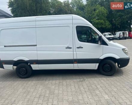 Белый Мерседес Sprinter, объемом двигателя 2.14 л и пробегом 500 тыс. км за 11700 $, фото 2 на Automoto.ua