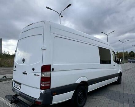 Белый Мерседес Sprinter, объемом двигателя 2.2 л и пробегом 300 тыс. км за 11100 $, фото 9 на Automoto.ua