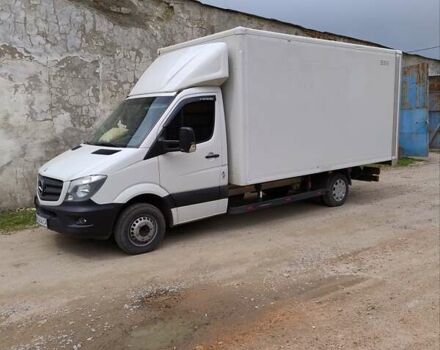 Белый Мерседес Sprinter, объемом двигателя 2.14 л и пробегом 370 тыс. км за 16000 $, фото 2 на Automoto.ua