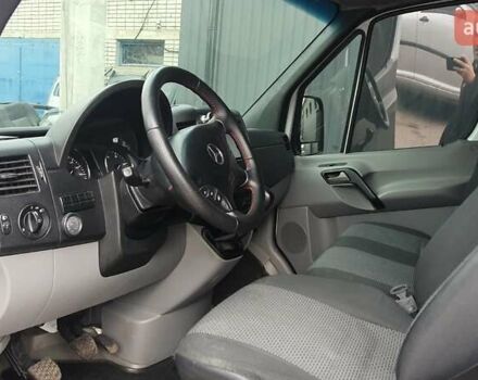 Білий Мерседес Sprinter, об'ємом двигуна 2.1 л та пробігом 340 тис. км за 13000 $, фото 10 на Automoto.ua