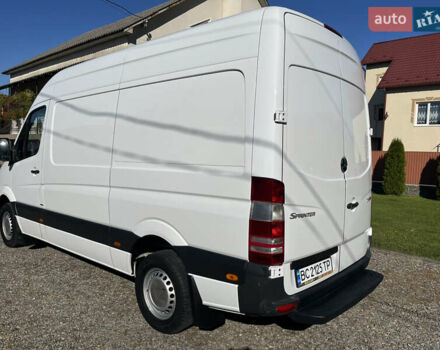Белый Мерседес Sprinter, объемом двигателя 2.14 л и пробегом 345 тыс. км за 14300 $, фото 5 на Automoto.ua