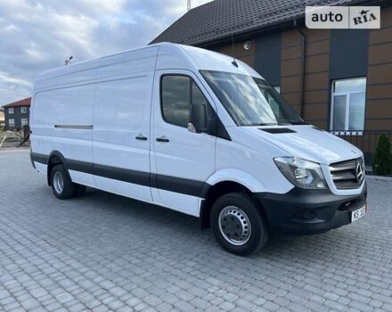 Белый Мерседес Sprinter, объемом двигателя 3 л и пробегом 488 тыс. км за 27990 $, фото 2 на Automoto.ua