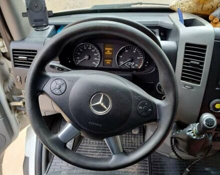 Белый Мерседес Sprinter, объемом двигателя 2.14 л и пробегом 370 тыс. км за 16000 $, фото 5 на Automoto.ua