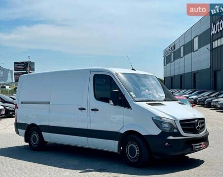 Белый Мерседес Sprinter, объемом двигателя 2.2 л и пробегом 275 тыс. км за 14990 $, фото 4 на Automoto.ua