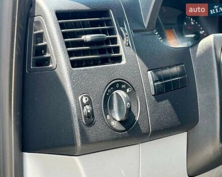 Белый Мерседес Sprinter, объемом двигателя 2.2 л и пробегом 275 тыс. км за 14990 $, фото 17 на Automoto.ua