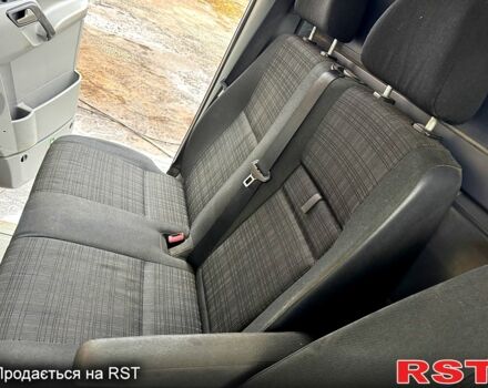 Белый Мерседес Sprinter, объемом двигателя 2.1 л и пробегом 370 тыс. км за 12800 $, фото 7 на Automoto.ua