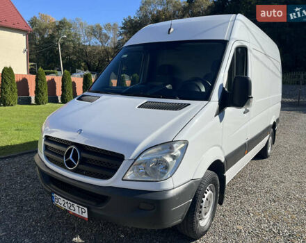 Белый Мерседес Sprinter, объемом двигателя 2.14 л и пробегом 345 тыс. км за 14300 $, фото 2 на Automoto.ua