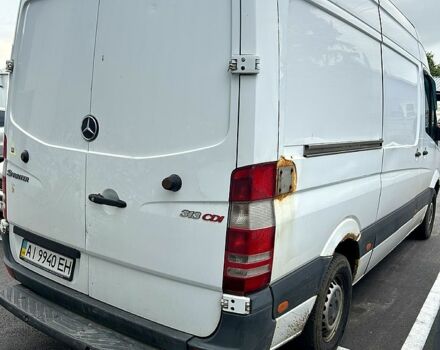 Белый Мерседес Sprinter, объемом двигателя 2.1 л и пробегом 500 тыс. км за 11000 $, фото 2 на Automoto.ua