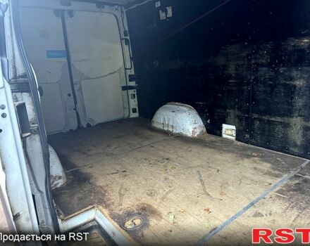 Белый Мерседес Sprinter, объемом двигателя 2.1 л и пробегом 370 тыс. км за 12800 $, фото 10 на Automoto.ua