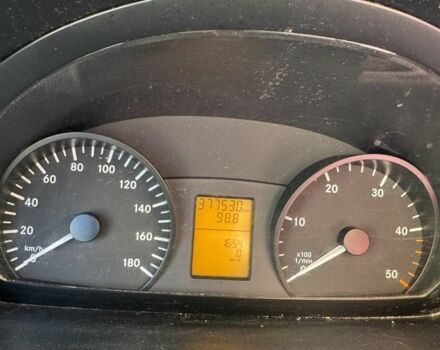 Белый Мерседес Sprinter, объемом двигателя 2.1 л и пробегом 377 тыс. км за 15000 $, фото 10 на Automoto.ua