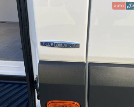 Белый Мерседес Sprinter, объемом двигателя 2.14 л и пробегом 345 тыс. км за 14300 $, фото 7 на Automoto.ua