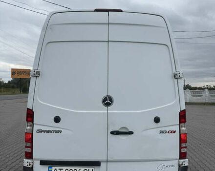 Белый Мерседес Sprinter, объемом двигателя 2.14 л и пробегом 557 тыс. км за 12500 $, фото 4 на Automoto.ua