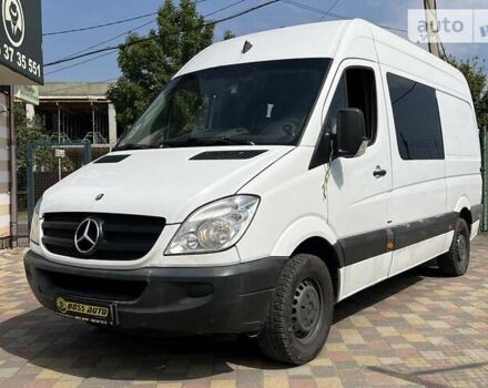 Белый Мерседес Sprinter, объемом двигателя 2.14 л и пробегом 298 тыс. км за 13400 $, фото 2 на Automoto.ua