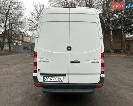 Белый Мерседес Sprinter, объемом двигателя 3 л и пробегом 595 тыс. км за 25500 $, фото 5 на Automoto.ua