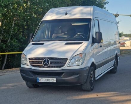 Белый Мерседес Sprinter, объемом двигателя 2.1 л и пробегом 500 тыс. км за 5999 $, фото 1 на Automoto.ua
