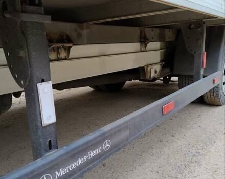 Белый Мерседес Sprinter, объемом двигателя 2.14 л и пробегом 370 тыс. км за 17500 $, фото 3 на Automoto.ua