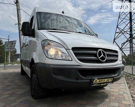 Белый Мерседес Sprinter, объемом двигателя 2.14 л и пробегом 298 тыс. км за 13400 $, фото 7 на Automoto.ua