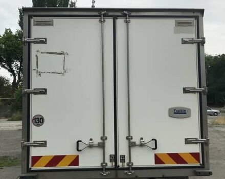 Белый Мерседес Sprinter, объемом двигателя 2.14 л и пробегом 402 тыс. км за 13000 $, фото 6 на Automoto.ua
