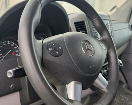 Белый Мерседес Sprinter, объемом двигателя 2.14 л и пробегом 305 тыс. км за 16000 $, фото 12 на Automoto.ua