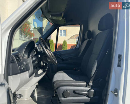 Белый Мерседес Sprinter, объемом двигателя 2.14 л и пробегом 345 тыс. км за 14300 $, фото 12 на Automoto.ua