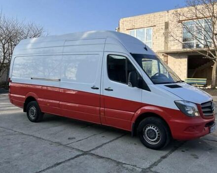 Белый Мерседес Sprinter, объемом двигателя 2.2 л и пробегом 400 тыс. км за 11500 $, фото 4 на Automoto.ua