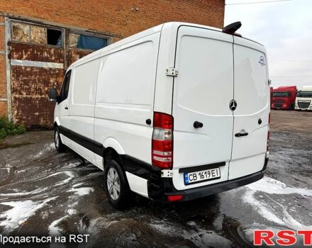 Белый Мерседес Sprinter, объемом двигателя 2.1 л и пробегом 370 тыс. км за 12800 $, фото 5 на Automoto.ua