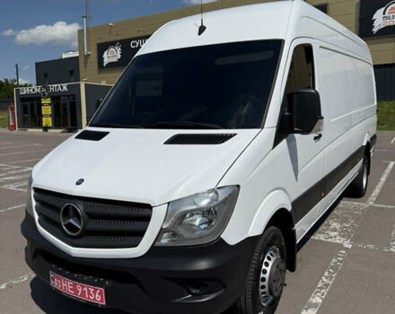 Белый Мерседес Sprinter, объемом двигателя 2.2 л и пробегом 270 тыс. км за 27500 $, фото 1 на Automoto.ua
