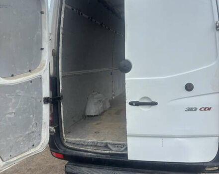 Белый Мерседес Sprinter, объемом двигателя 2.14 л и пробегом 512 тыс. км за 10000 $, фото 3 на Automoto.ua
