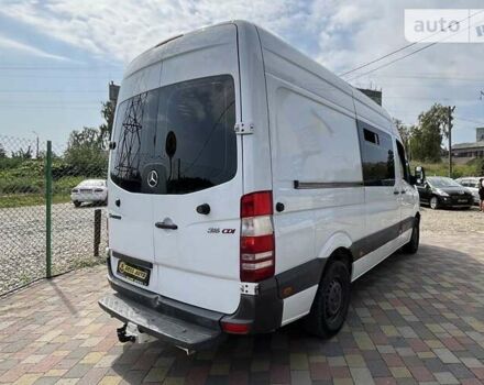 Белый Мерседес Sprinter, объемом двигателя 2.14 л и пробегом 298 тыс. км за 13400 $, фото 5 на Automoto.ua