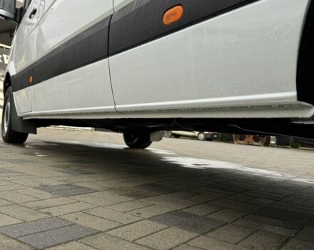 Белый Мерседес Sprinter, объемом двигателя 3 л и пробегом 518 тыс. км за 18999 $, фото 16 на Automoto.ua