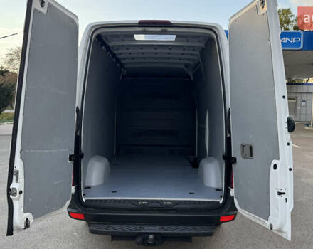 Белый Мерседес Sprinter, объемом двигателя 2.2 л и пробегом 335 тыс. км за 16500 $, фото 42 на Automoto.ua