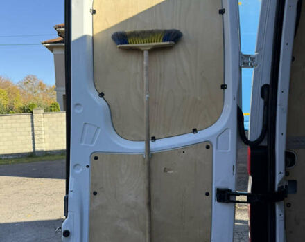 Белый Мерседес Sprinter, объемом двигателя 3 л и пробегом 378 тыс. км за 19500 $, фото 27 на Automoto.ua