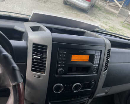 Белый Мерседес Sprinter, объемом двигателя 2.14 л и пробегом 817 тыс. км за 12500 $, фото 8 на Automoto.ua