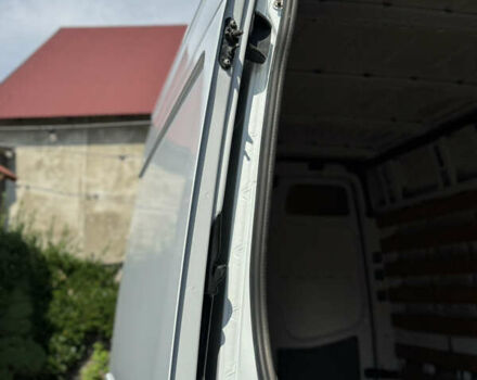 Белый Мерседес Sprinter, объемом двигателя 2.14 л и пробегом 429 тыс. км за 14999 $, фото 13 на Automoto.ua