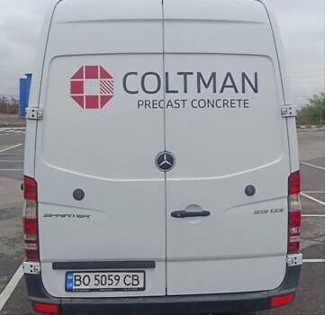 Белый Мерседес Sprinter, объемом двигателя 2.15 л и пробегом 300 тыс. км за 14000 $, фото 8 на Automoto.ua