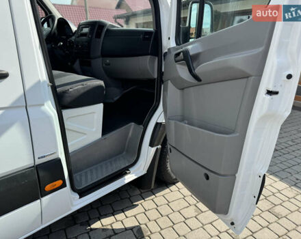 Белый Мерседес Sprinter, объемом двигателя 2.14 л и пробегом 429 тыс. км за 14999 $, фото 23 на Automoto.ua
